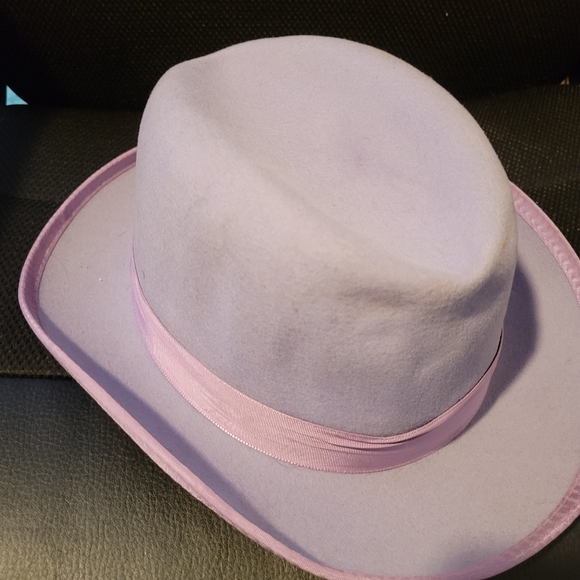 Men's Stylish Hats - Picture 3 of 4